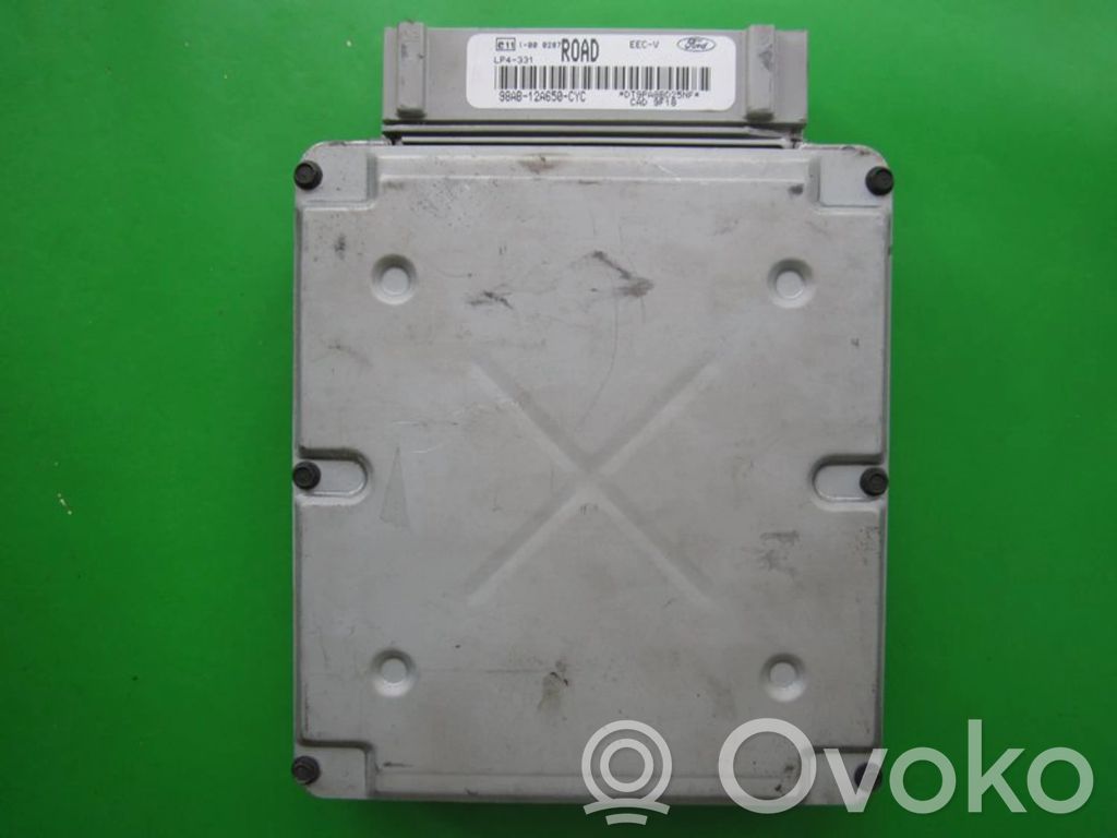 Ford Focus Komputer / Sterownik ECU silnika 