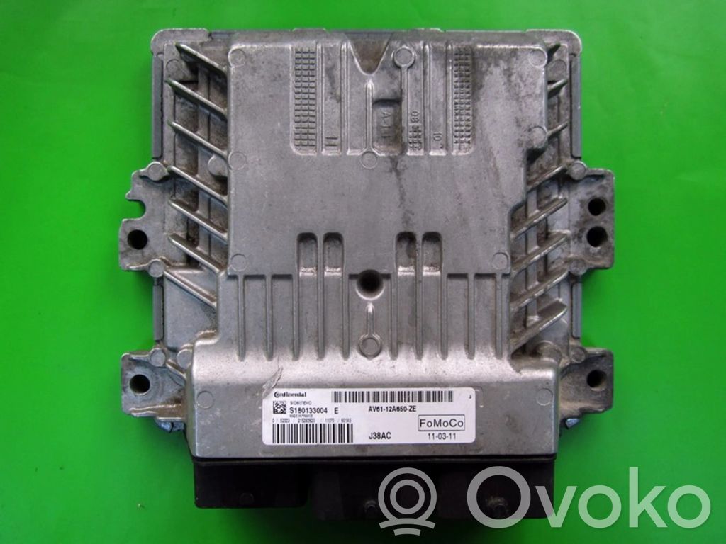 Komputer / Sterownik ECU silnika   AV6112A650ZE,S180133004E