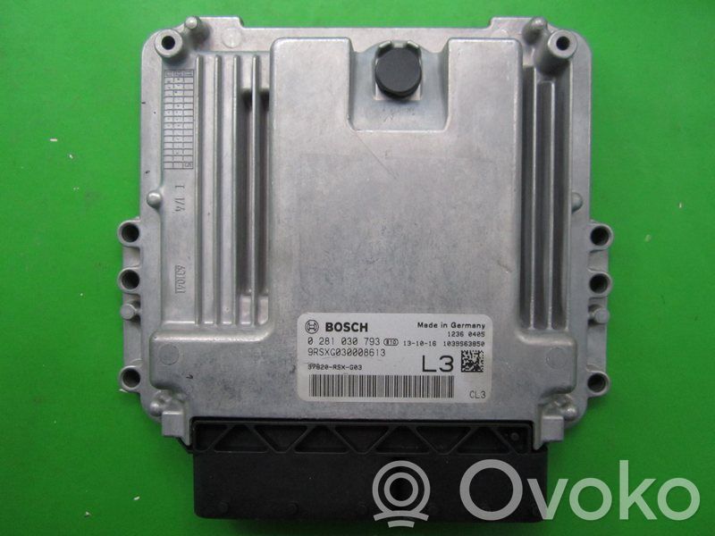 Honda CR-V Unitate control motor/modul ECU 