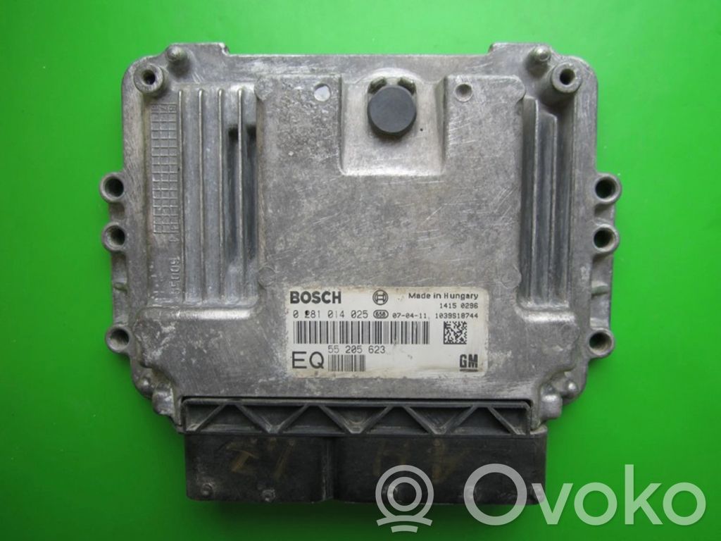 Opel Astra H Komputer / Sterownik ECU silnika 