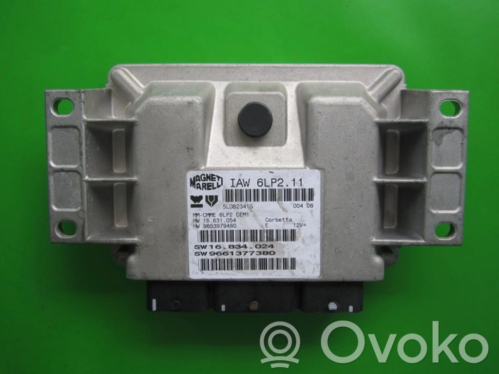 Peugeot 1007 Unité de commande, module ECU de moteur 