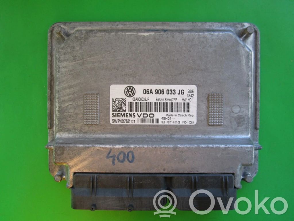 Volkswagen Golf VI Komputer / Sterownik ECU silnika 