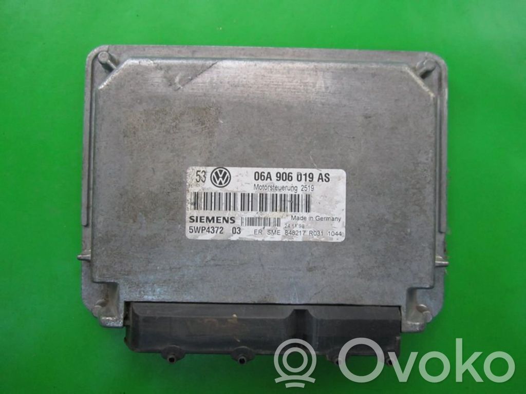 Volkswagen Golf IV Engine control unit/module ECU 