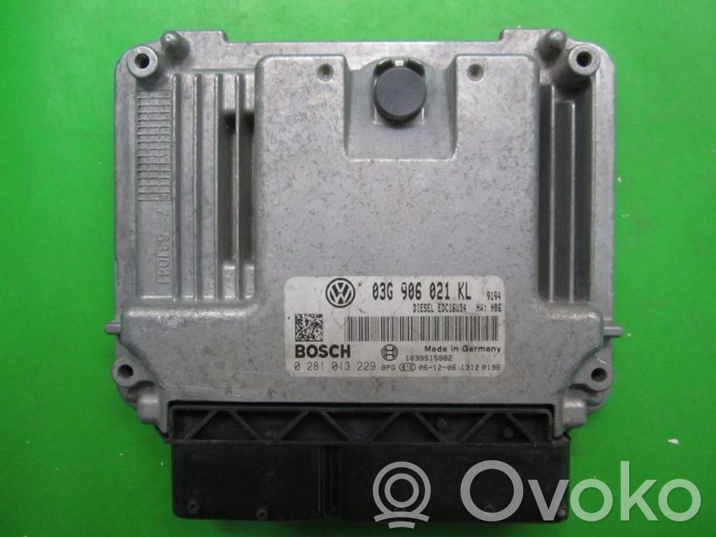 Volkswagen Golf V Moottorin ohjainlaite/moduuli (käytetyt) 