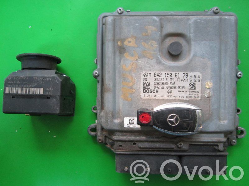Mercedes-Benz ML W164 Engine ECU kit and lock set 