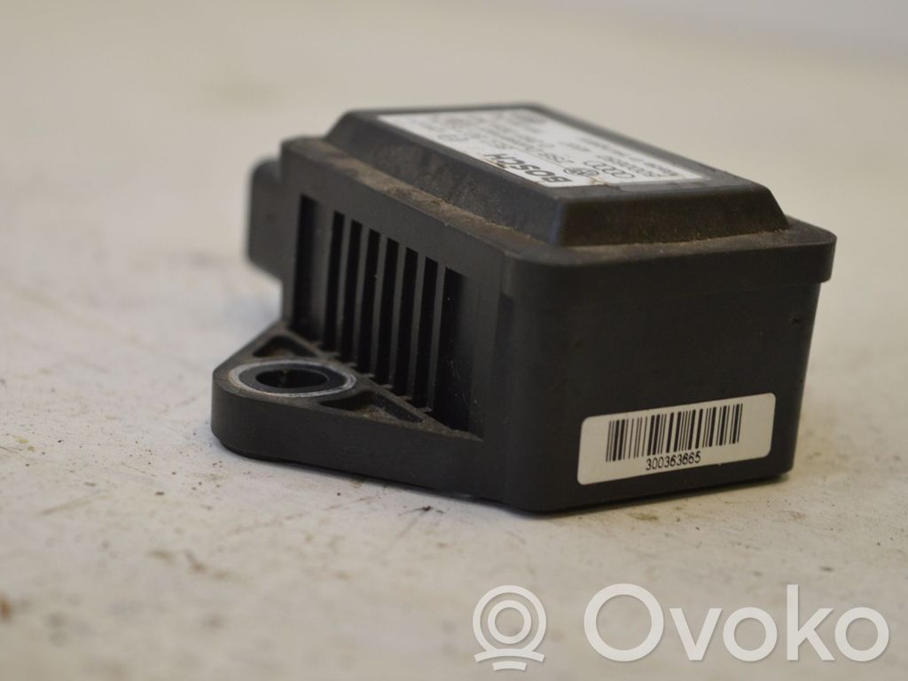 Audi A4 S4 B6 8E 8H Czujnik przyspieszenia ESP 