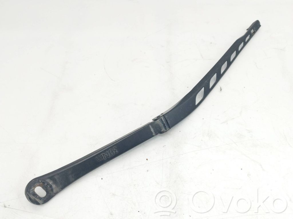 BMW 5 E60 E61 Front wiper blade arm 
