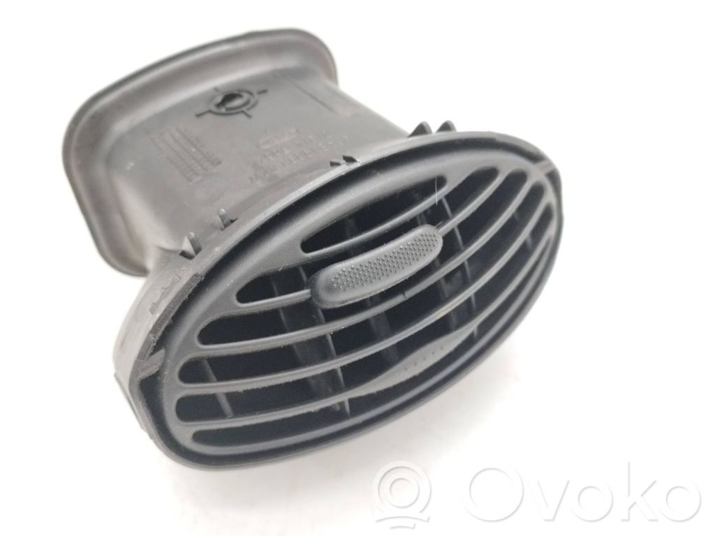 Ford Focus Centrinės oro grotelės 