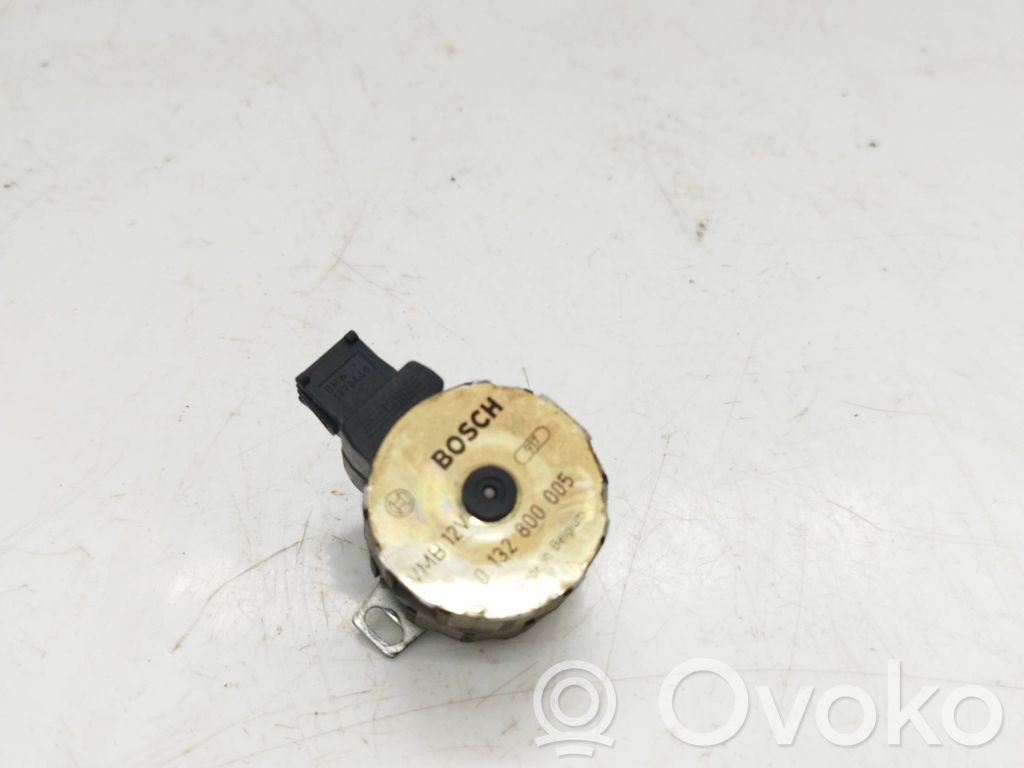 BMW 5 E34 Oro sklendės varikliukas 