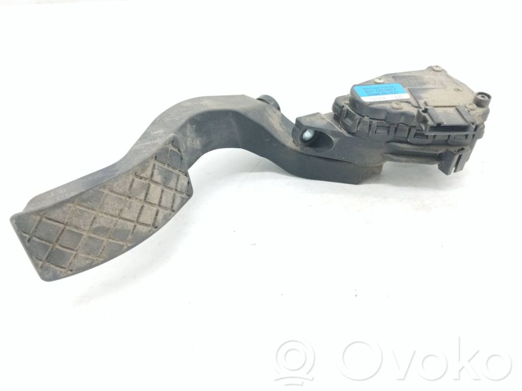 Audi A6 S6 C5 4B Accelerator throttle pedal 