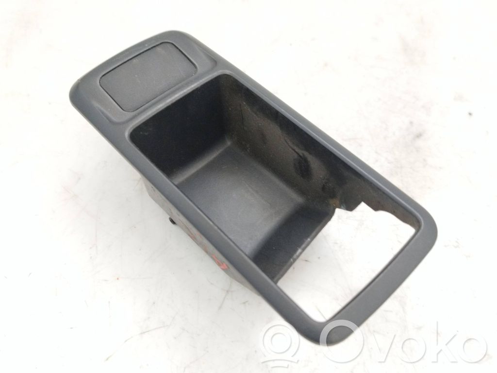 Ford Focus Rear door window switch trim 