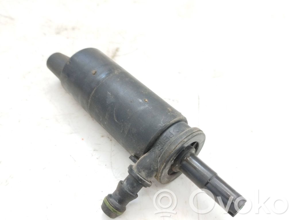 BMW 7 E65 E66 Headlight washer pump 