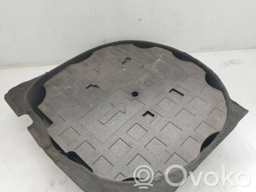 BMW 5 E60 E61 Spare wheel section trim 