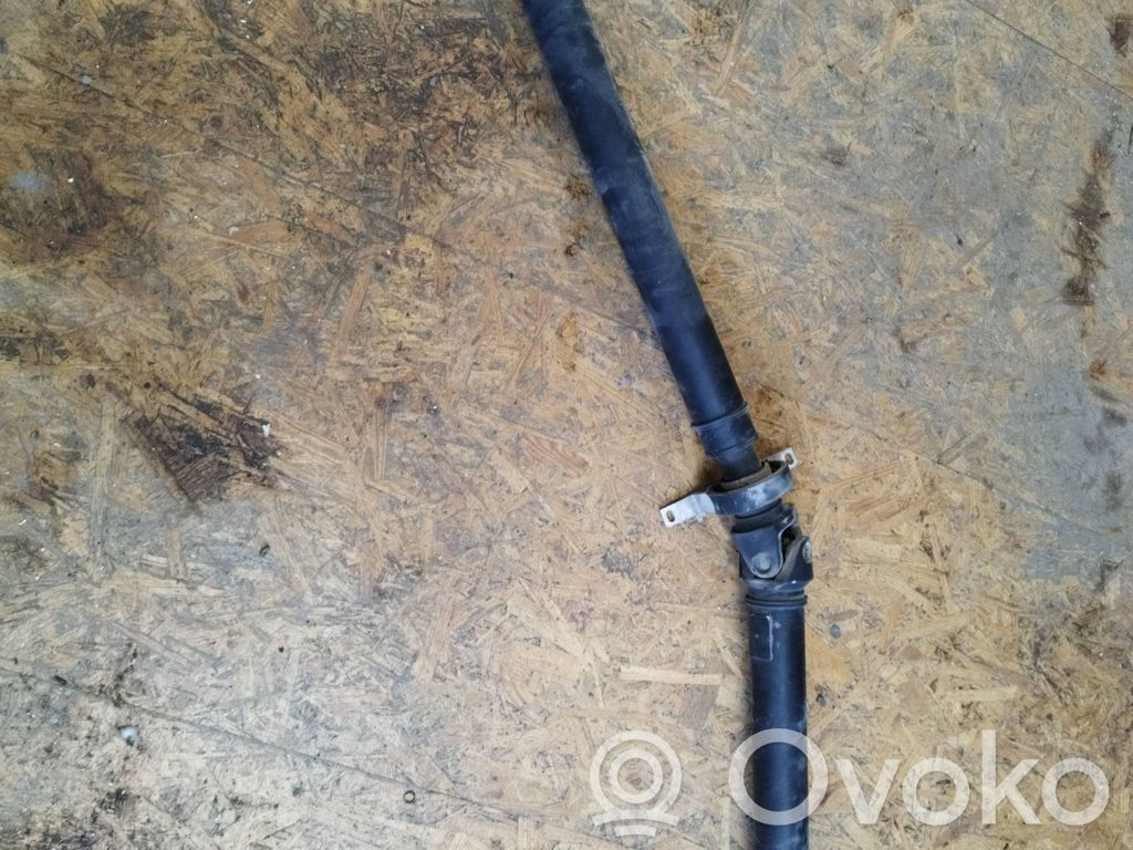 BMW 7 E65 E66 Kardanas komplekte 
