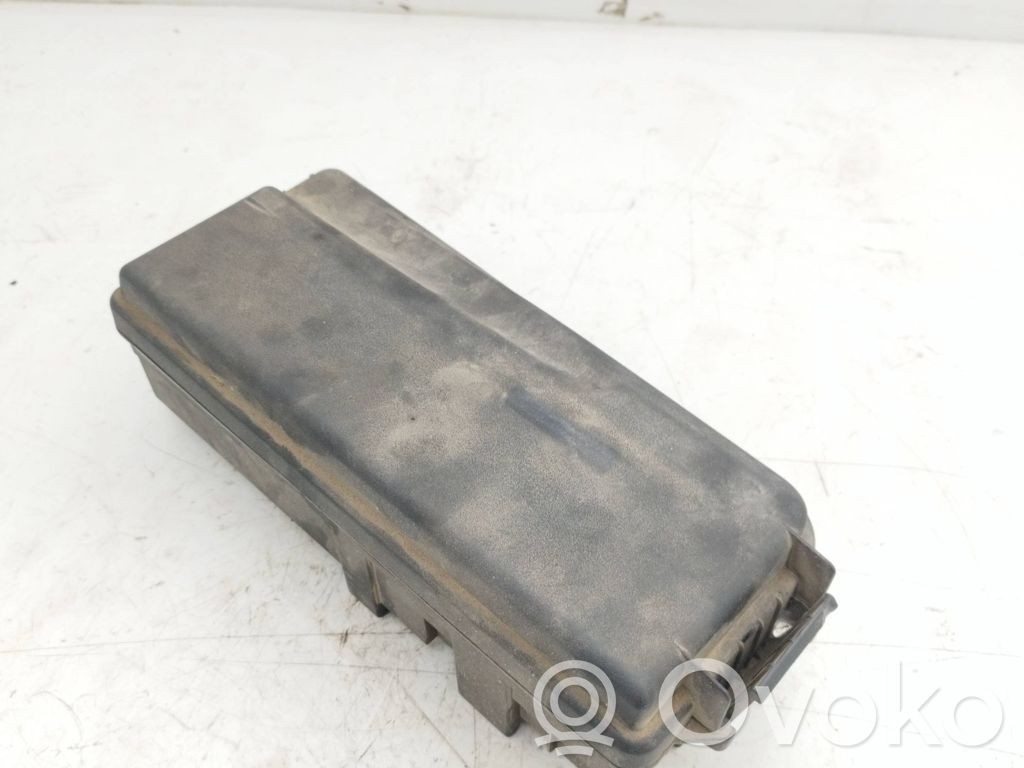 Opel Vectra C Saugiklių dėžė (komplektas) 