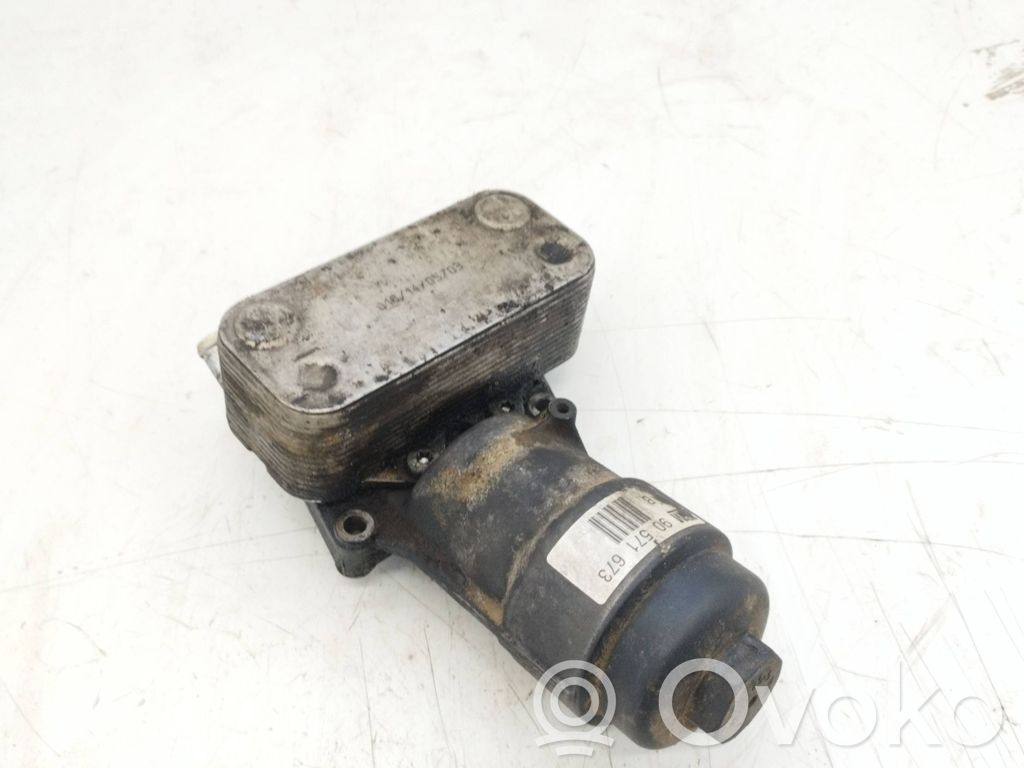 Opel Vectra C Oil filter mounting bracket 