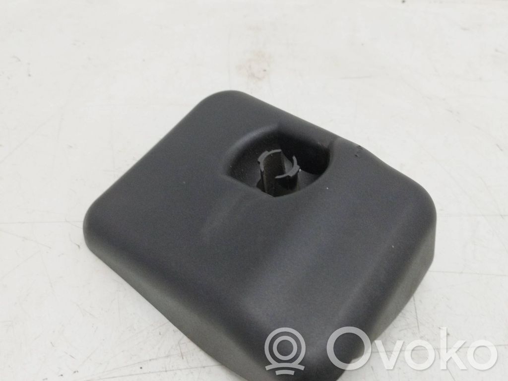 Opel Omega B2 Tail light bulb cover holder 