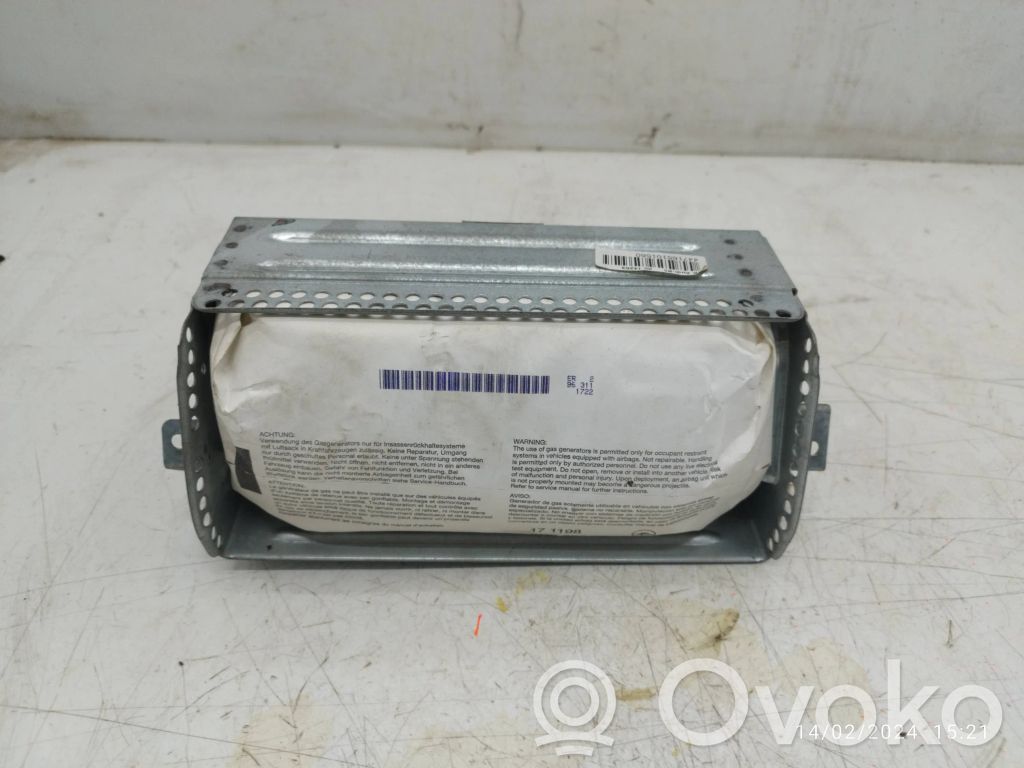 Audi A4 S4 B5 8D Надувная подушка для пассажира 