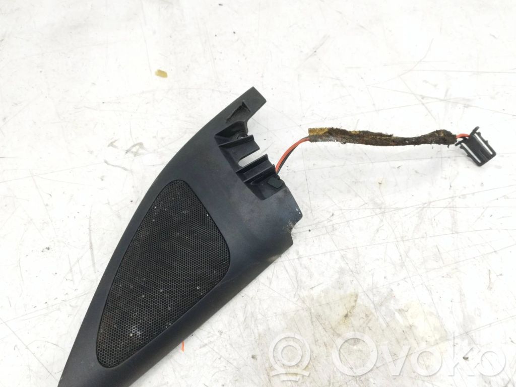 Volkswagen Golf IV Other front door trim element 