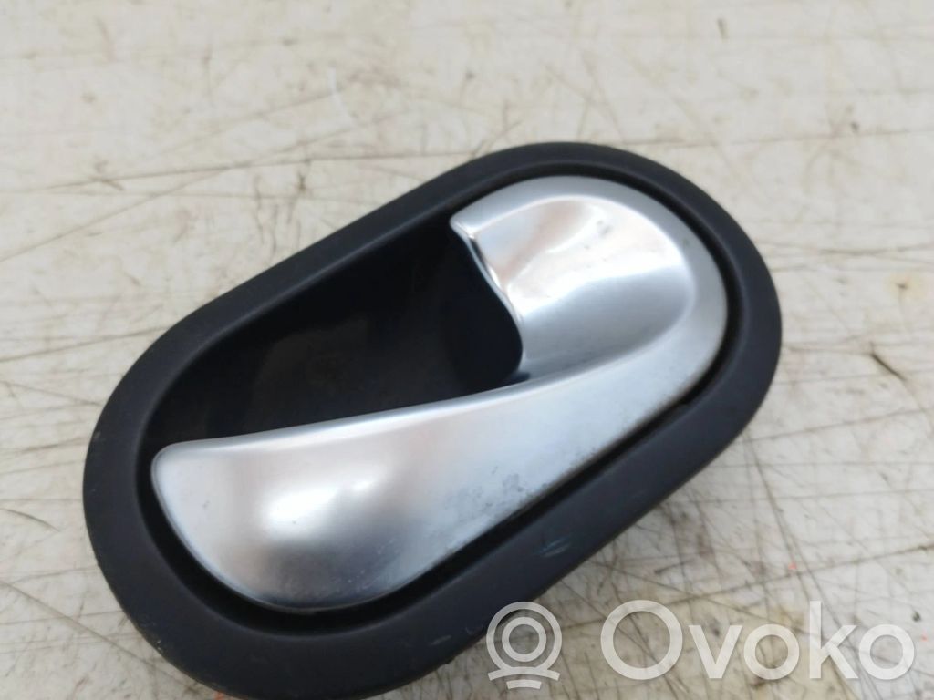 Renault Twingo II Front door interior handle 