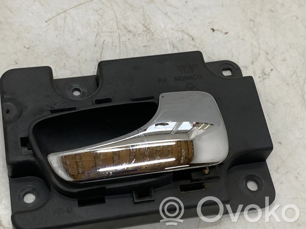 Volvo S70  V70  V70 XC Manecilla interna puerta trasera 