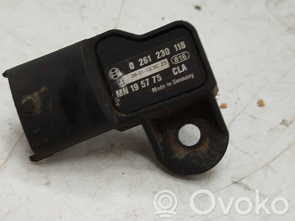 Mitsubishi Colt Air pressure sensor 