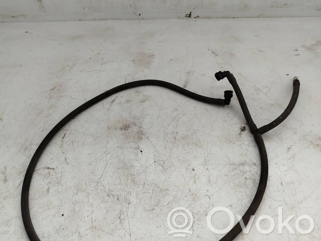 Volvo V50 Tuyau de remplissage réservoir de lave-glace 