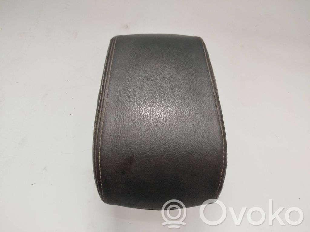 Ford Mondeo MK IV Armrest 
