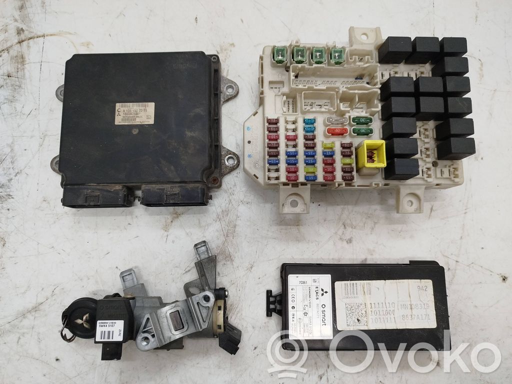 Mitsubishi Colt Engine ECU kit and lock set 