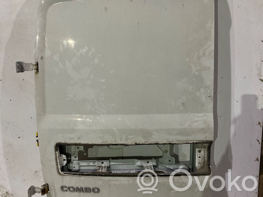 Opel Combo D Galinės durys 