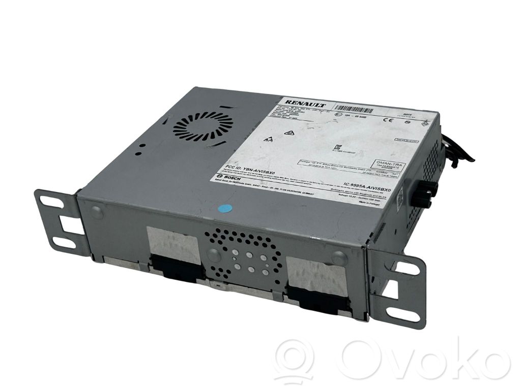 Renault Captur II Radio/CD/DVD/GPS head unit 
