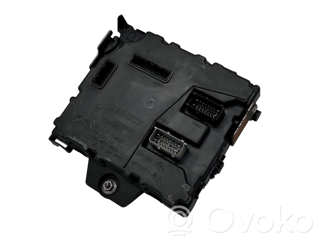 Fuse module   8201077402