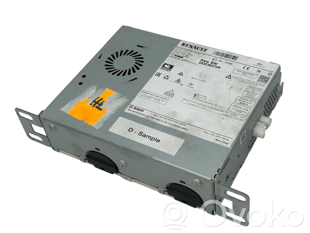 Renault Megane IV Panel / Radioodtwarzacz CD/DVD/GPS 