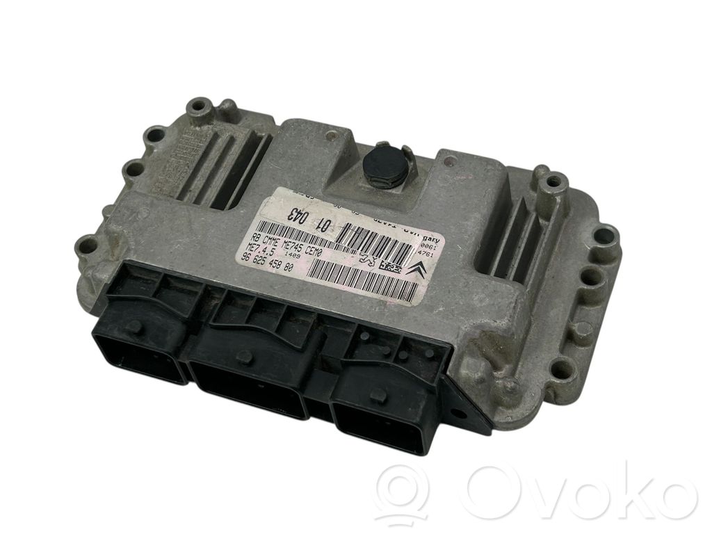 Peugeot 1007 Engine control unit/module 