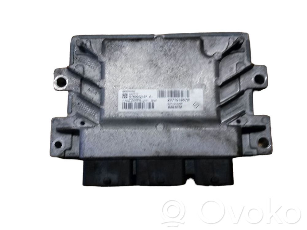 Renault Clio III Engine control unit/module 
