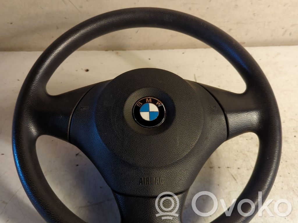 Steering wheel   676307604