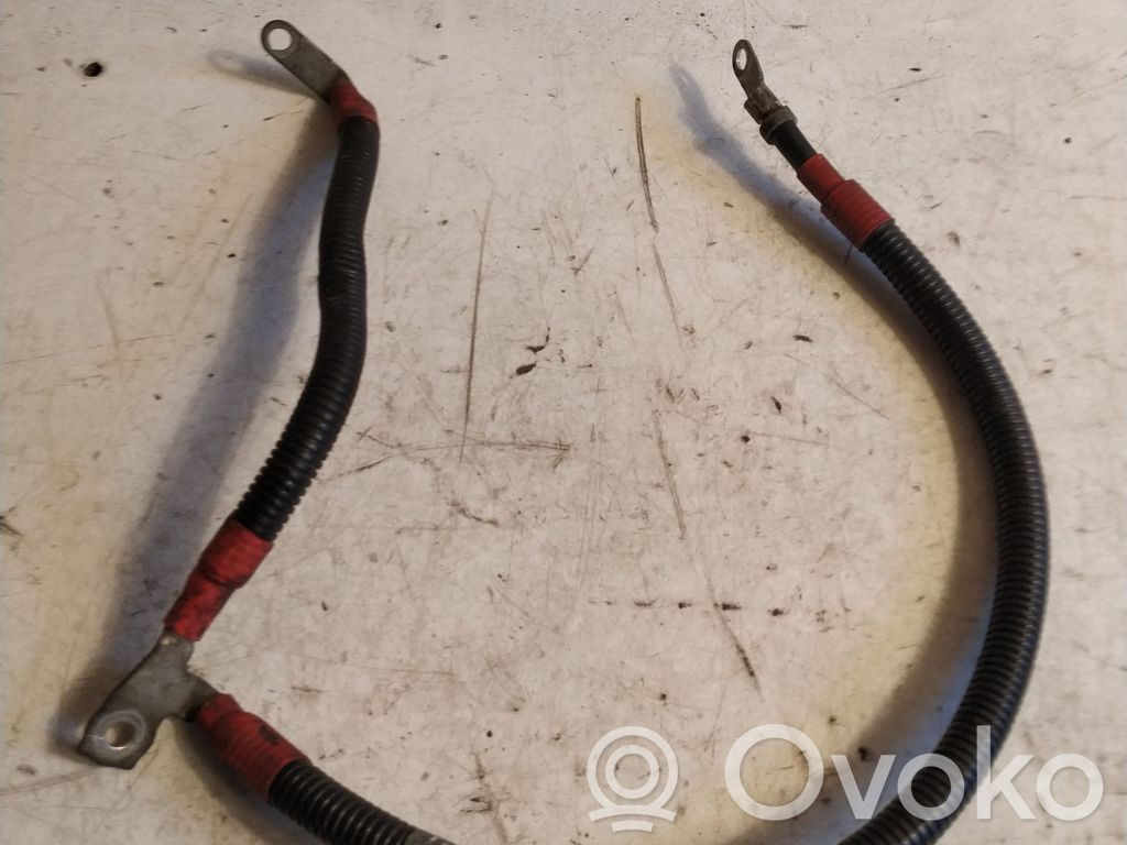 Câble de batterie positif   7795778
