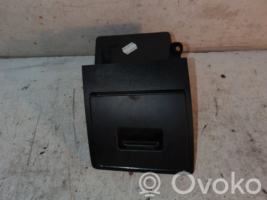 Boite à gants   7156963