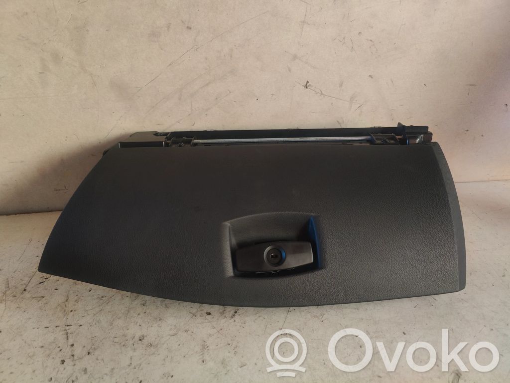 BMW 5 E60 E61 Kit de boîte à gants 