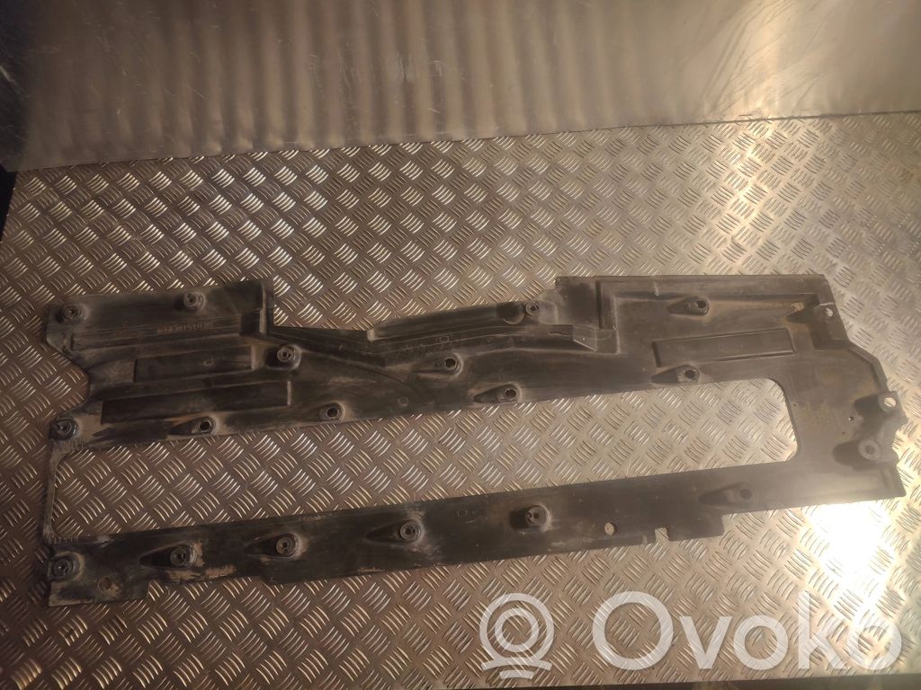 Audi A8 S8 D3 4E Placa protectora del centro/medio 