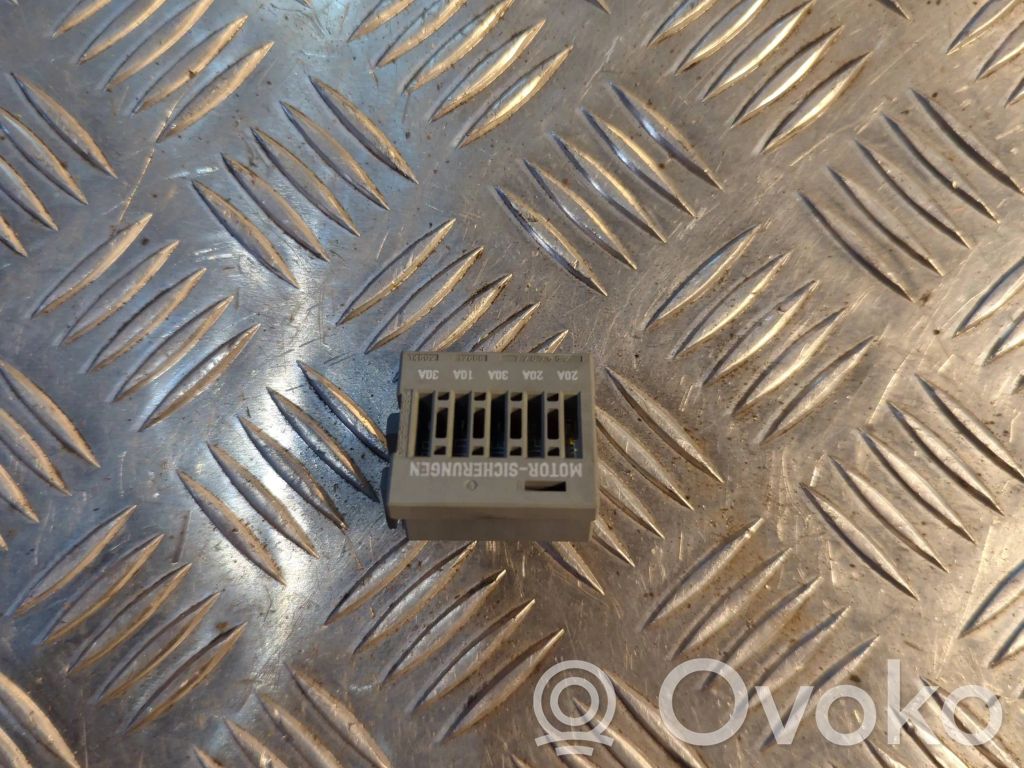 BMW 5 E60 E61 Other relay 