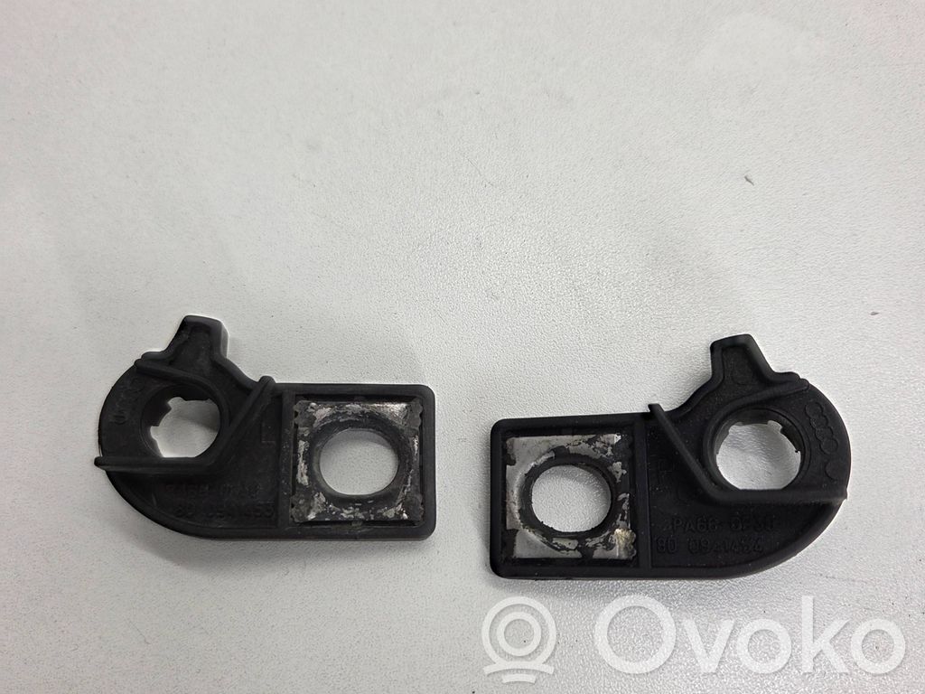 Audi A4 S4 B5 8D Support phare frontale 