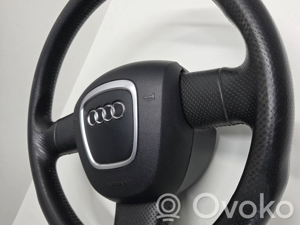 Audi A6 S6 C6 4F Ohjauspyörä 