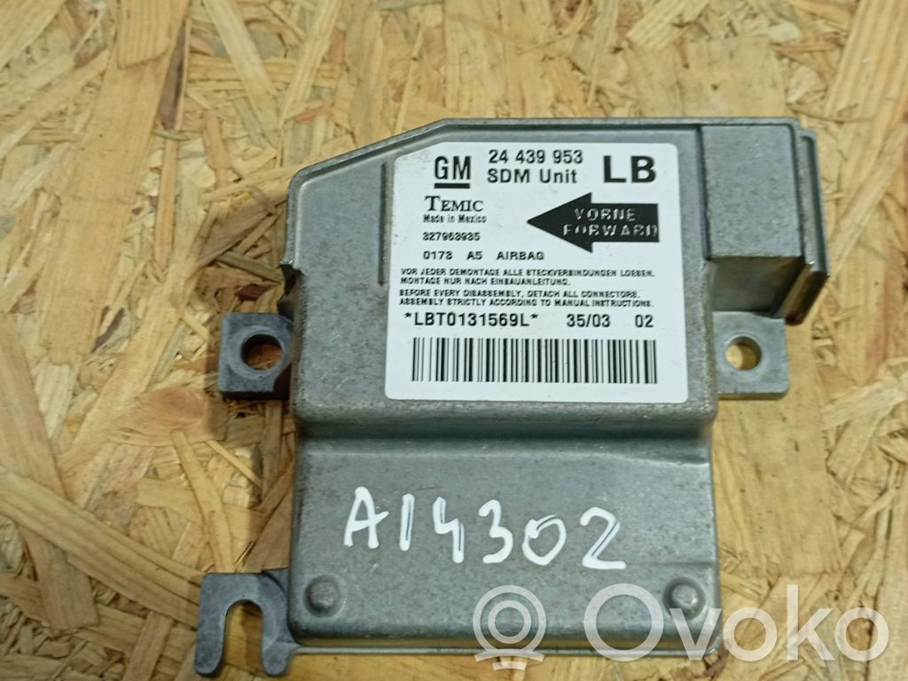 Opel Corsa C Airbag control unit/module 