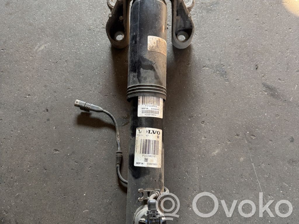 Volvo XC90 Amortyzator tylny 