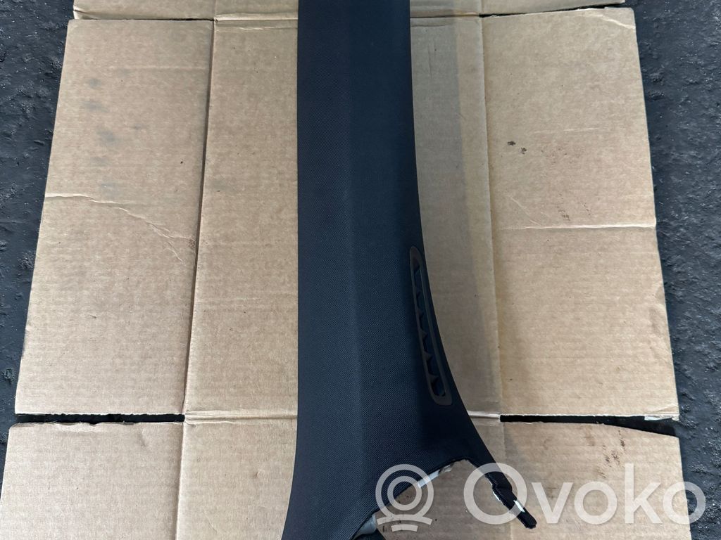 Volvo XC90 Pilar (A) 