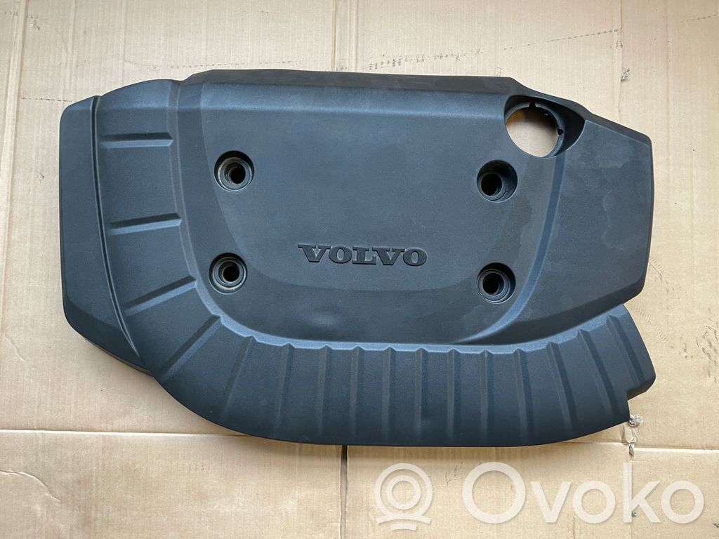 Volvo XC60 Engine cover (trim) 