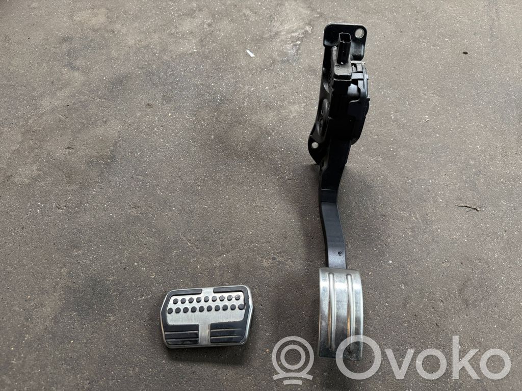 Ford Kuga II Pedalų komplektas 