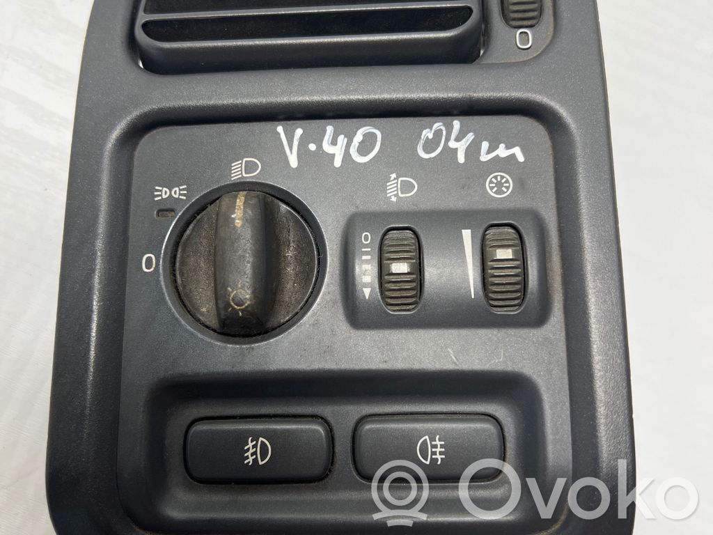 Volvo S40, V40 Šviesų jungtukas 