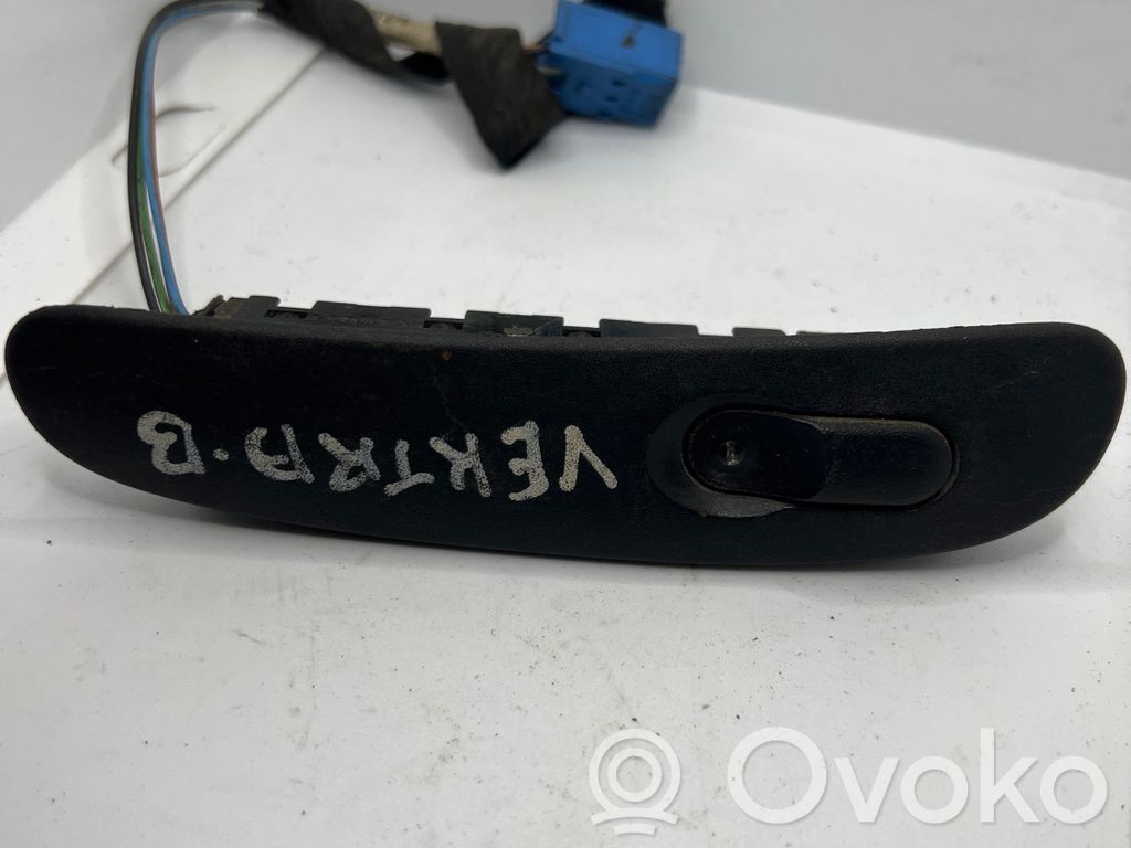 Opel Vectra B Electric window control switch 